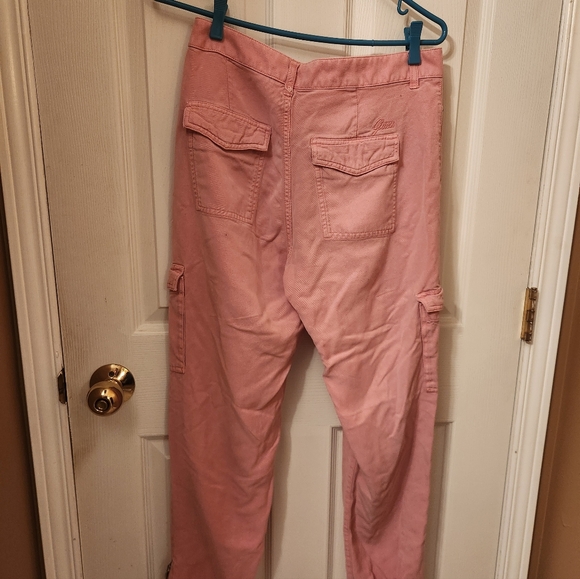 Guess Cargo Pants - Picture 2 of 6